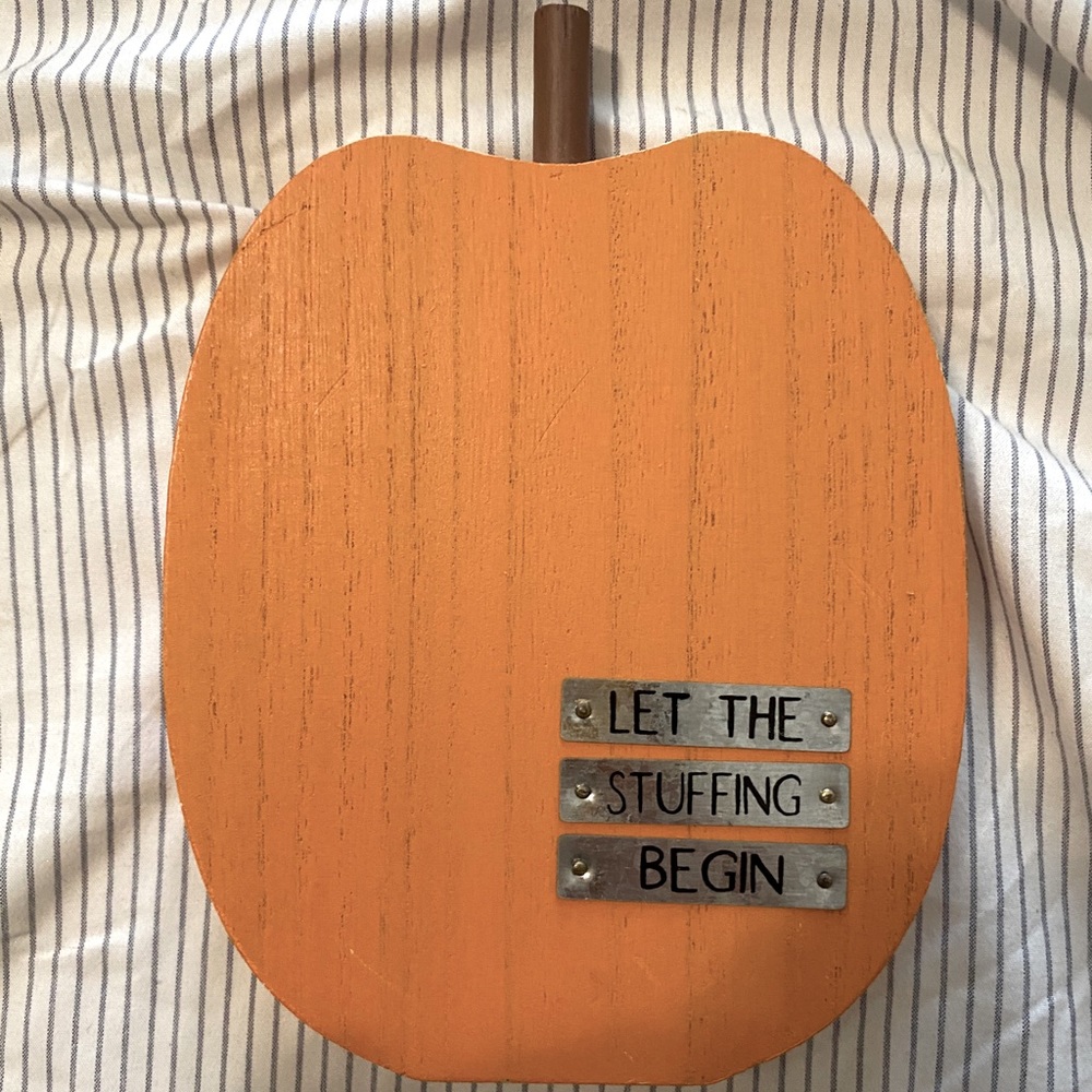 Small Pumpkin Sign